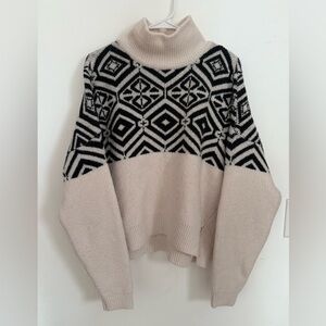 Abercrombie & Fitch Patterned Turtleneck Sweater